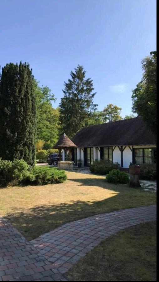 Les Enclos Bed And Breakfast A 4 Mn De Chantilly Lamorlaye Dış mekan fotoğraf